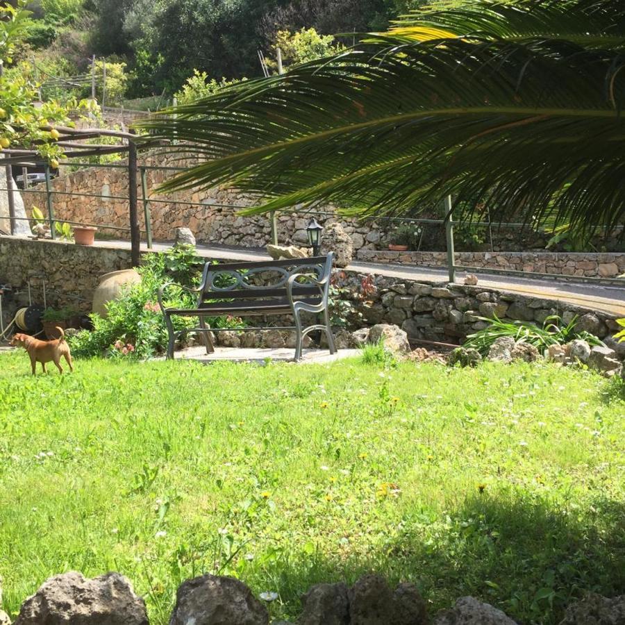 Agriturismo I Lamoi Финале Лигуре Екстериор снимка